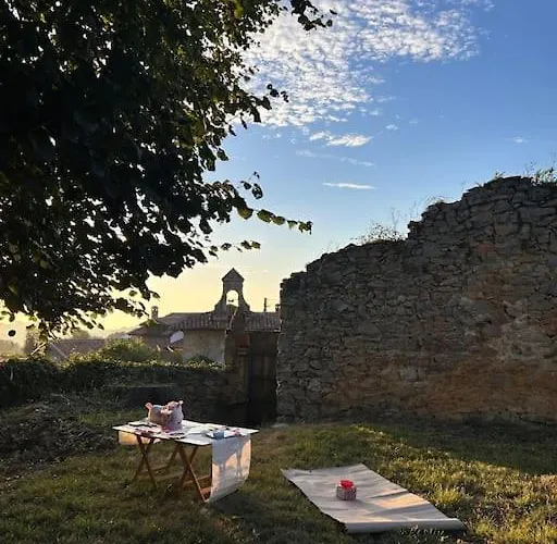 Casona Con Encanto, Siglo Xviii * Cóbreces