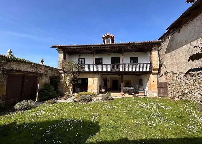 Villa Casona Con Encanto, Siglo Xviii Cóbreces