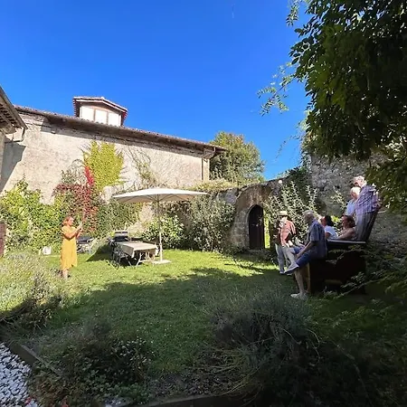 Casona Con Encanto, Siglo Xviii * Cobreces