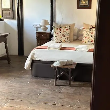 Casona Con Encanto, Siglo Xviii *