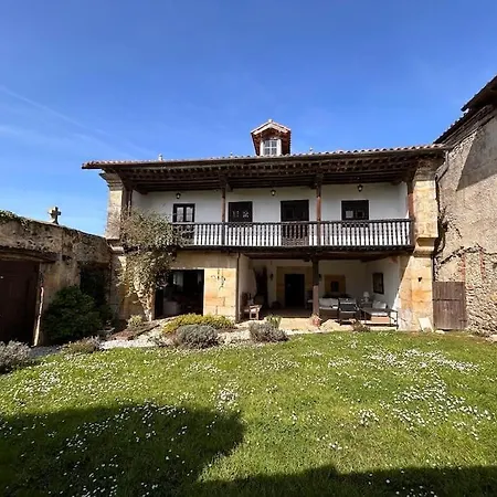 Villa Casona Con Encanto, Siglo Xviii Cobreces