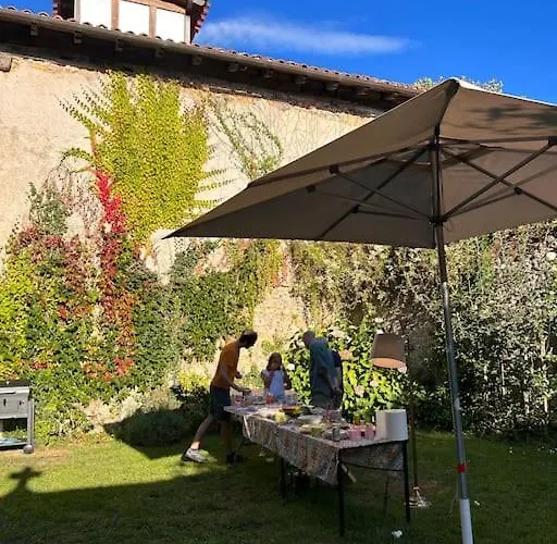 Casona Con Encanto, Siglo Xviii * Cobreces